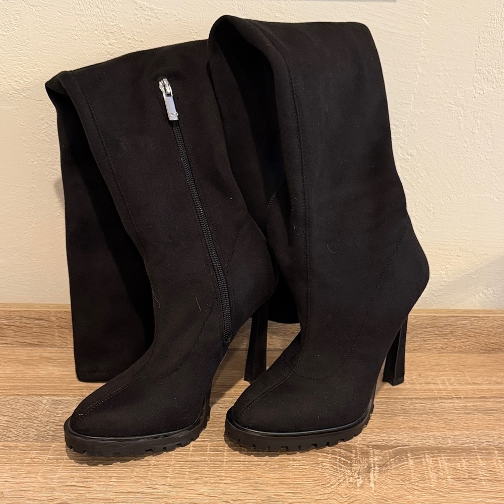 Black suede above the knee boots. Size 61/2